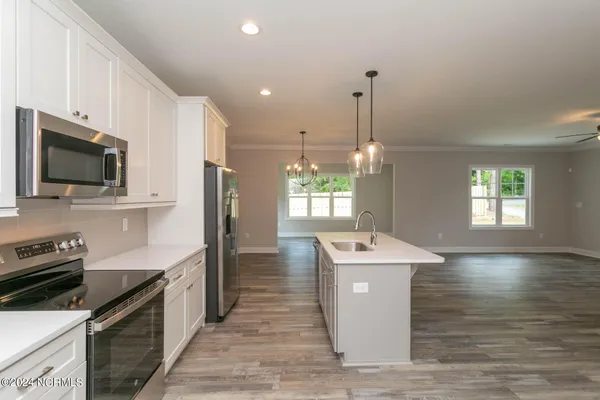$459,900 | 525 North Sycamore Street, Aberdeen, NC 28315