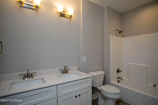 $459,900 | 525 North Sycamore Street, Aberdeen, NC 28315