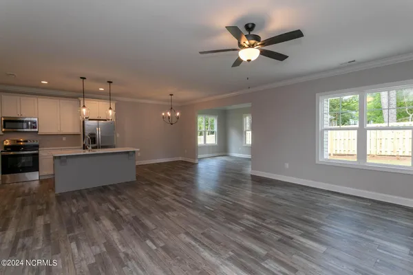 $459,900 | 525 North Sycamore Street, Aberdeen, NC 28315