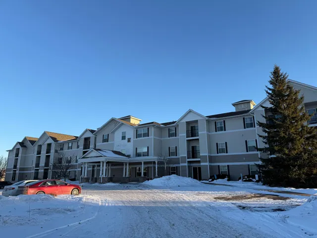 $170,000 | 610 Whiskey Road Northwest, Unit 311, Isanti, MN 55040