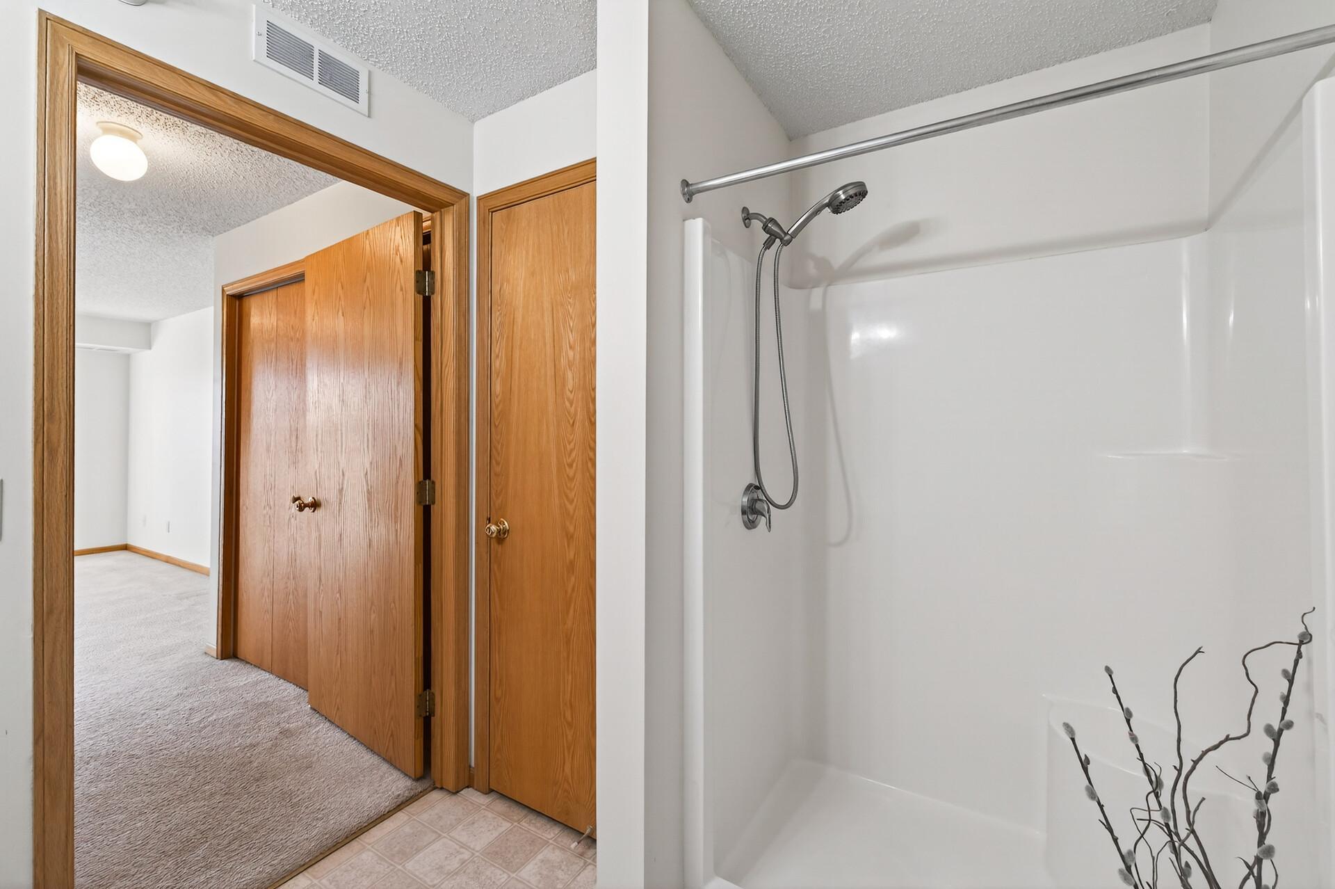 610 Whiskey Road Northwest, Unit 311 Isanti, MN 55040 - Photo 17 of 30