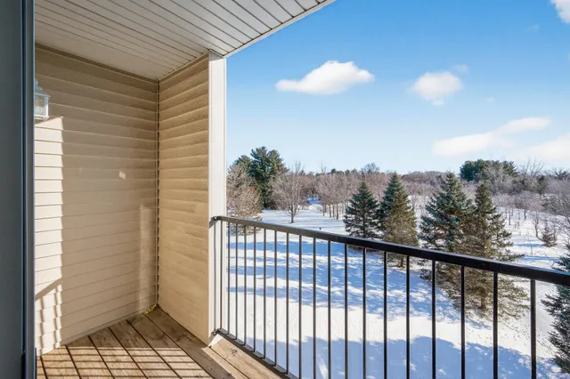 $170,000 | 610 Whiskey Road Northwest, Unit 311, Isanti, MN 55040