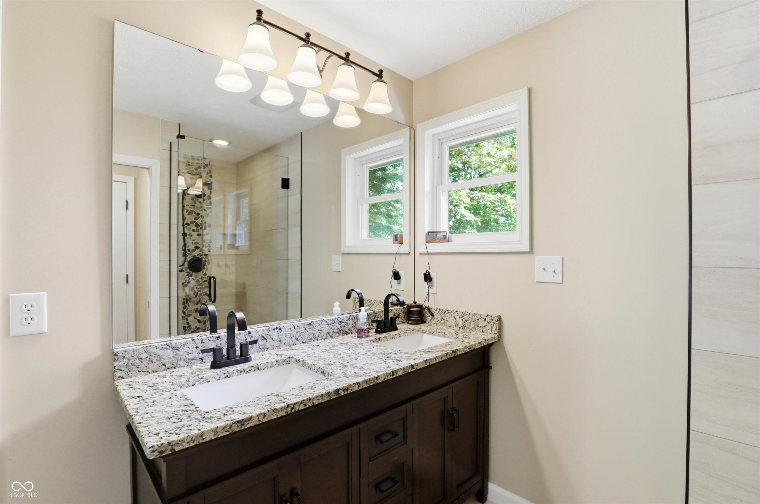 9689 Sycamore Road Carmel, IN 46032 - Photo 31 of 55