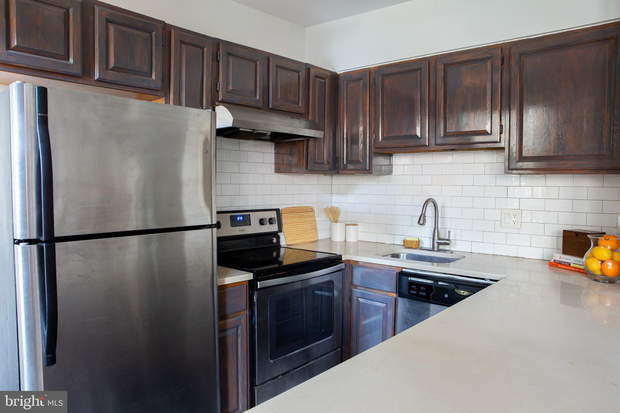 637 3rd Street Northeast, Unit 101 Washington, DC 20002 - Photo 14 of 30