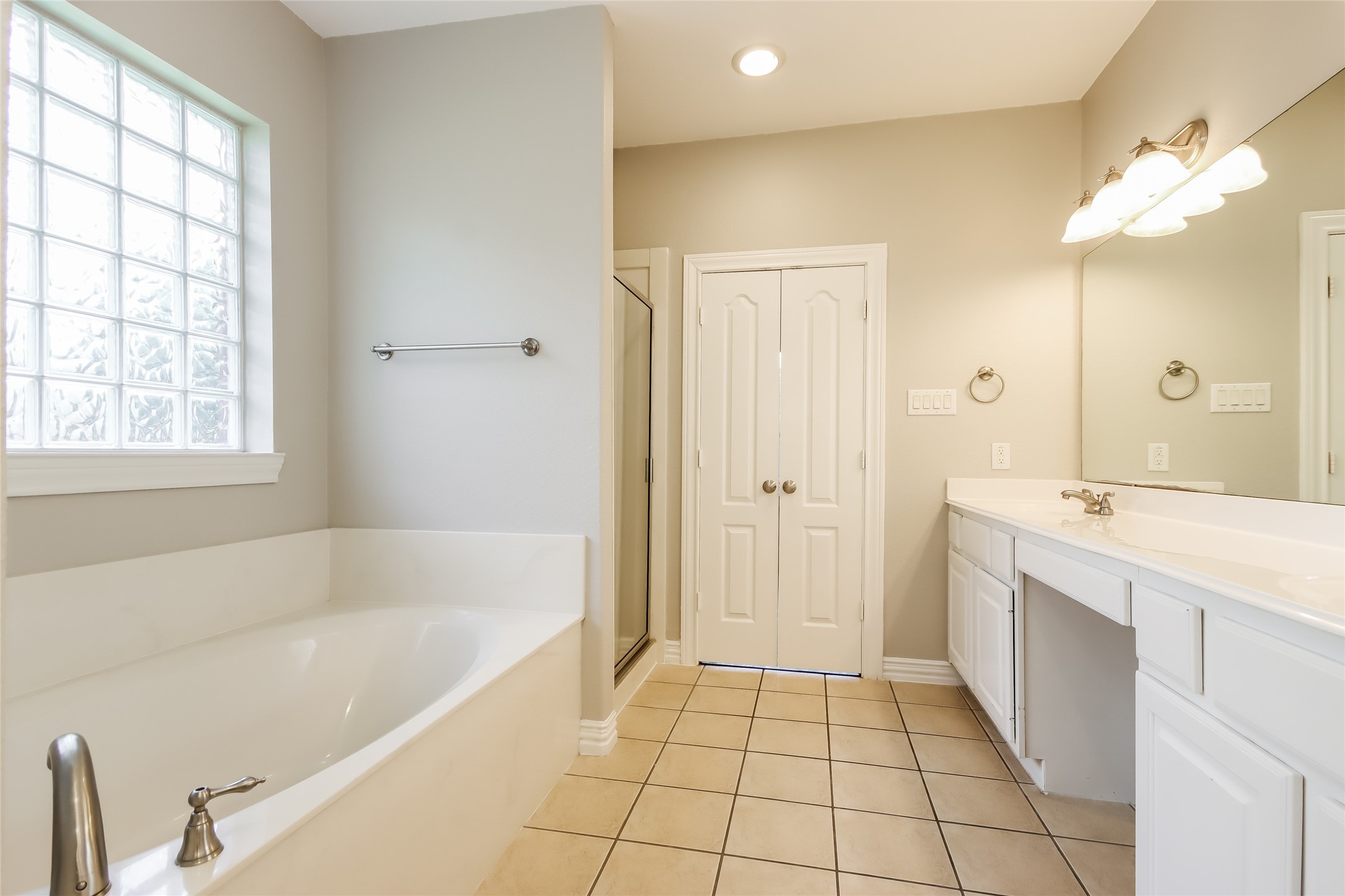 13605 Falcon Court Montgomery, TX 77356 - Photo 12 of 15