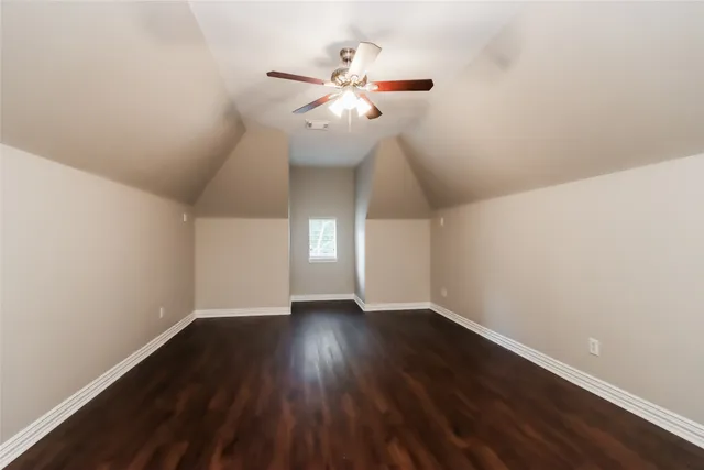 $2,160 | 13605 Falcon Court, Montgomery, TX 77356
