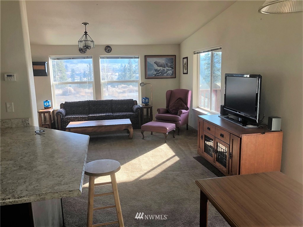 72 Lake Bluff Road North Tonasket, WA 98855 - Photo 6 of 21 Gallery Image 6