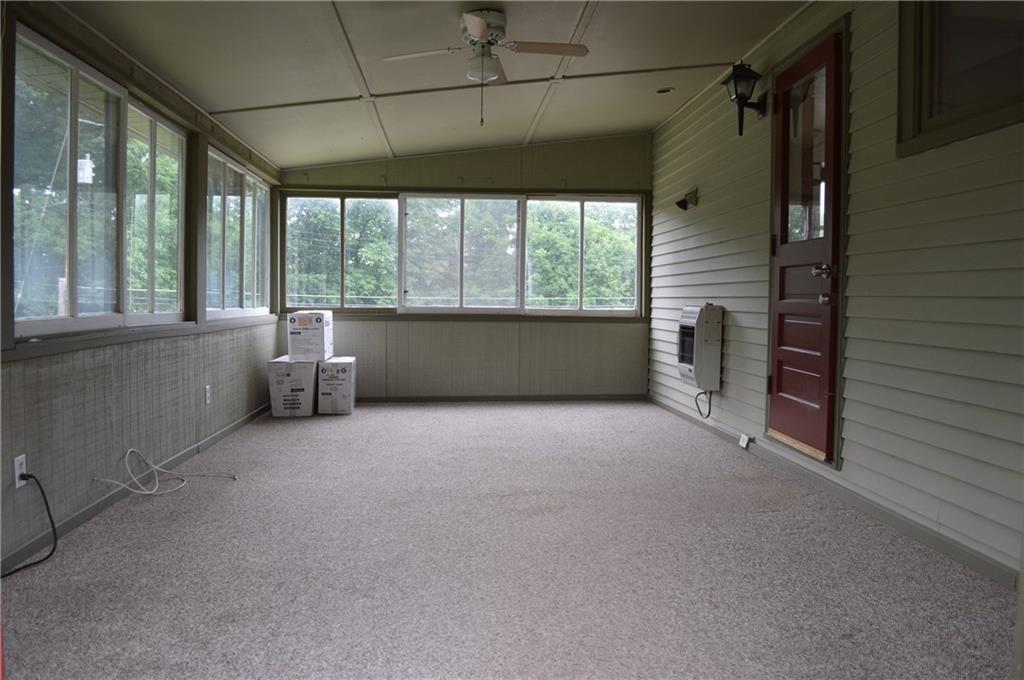 47 Greenview Drive McKees Rocks, PA 15136 - Photo 8 of 14