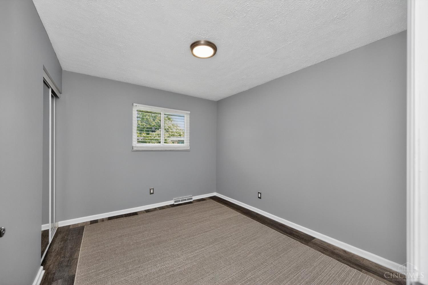 5691 Winton Road Fairfield, OH 45014 - Photo 20 of 44