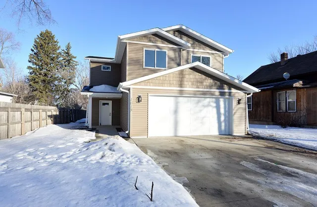 $295,000 | 1018 3rd Avenue North, Moorhead, MN 56560