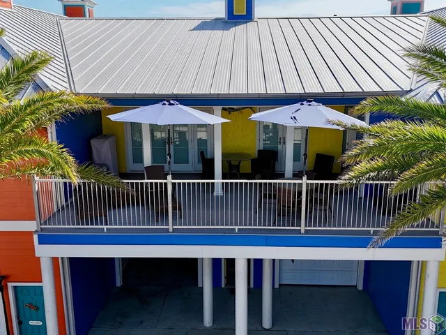 $1,250,000 | 1851 Highway 1, Unit 3, Grand Isle, LA 70358