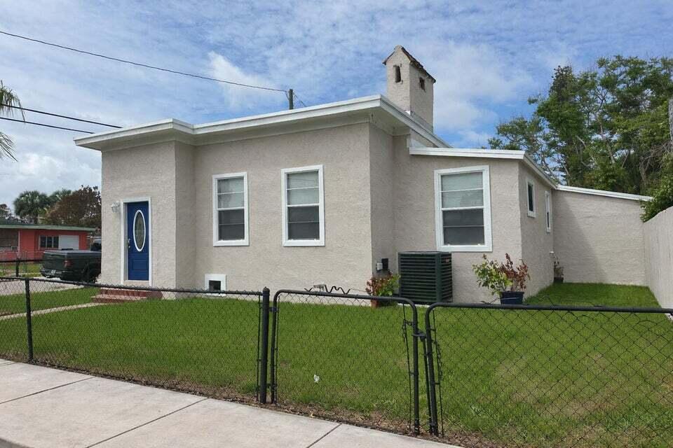 139 Alma Court Fort Pierce, FL 34950 - Photo 19 of 19 20260529030859846246000000-o