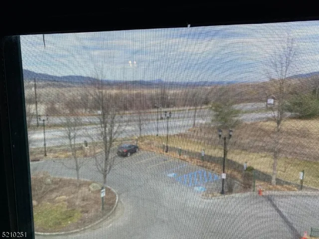 $149,900 | 200 Highway 94, Unit 411, Vernon, NJ 07462