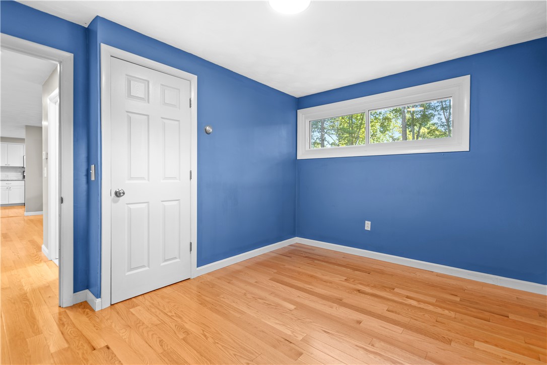 7 Circle Drive Coventry, RI 02816 - Photo 12 of 21