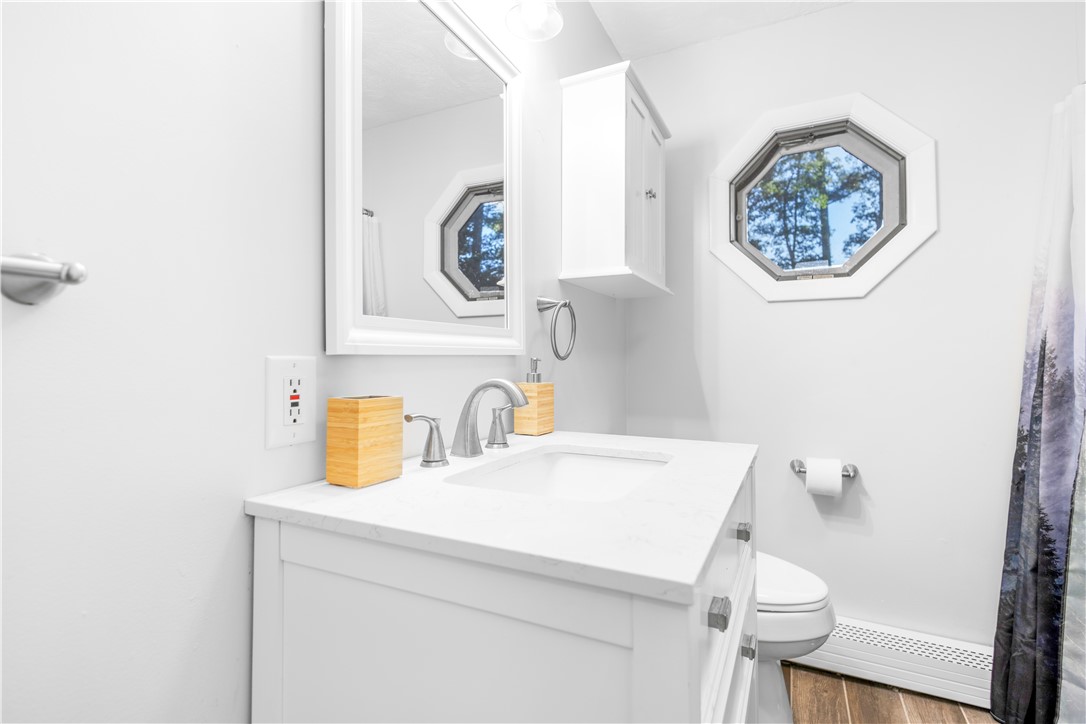 7 Circle Drive Coventry, RI 02816 - Photo 9 of 21