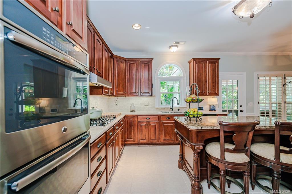 8427 Headford Road Charlotte, NC 28277 - Photo 10 of 46 Gallery Image 10