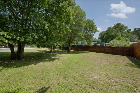 $575,000 | 2215 Balboa Road, Austin, TX 78733