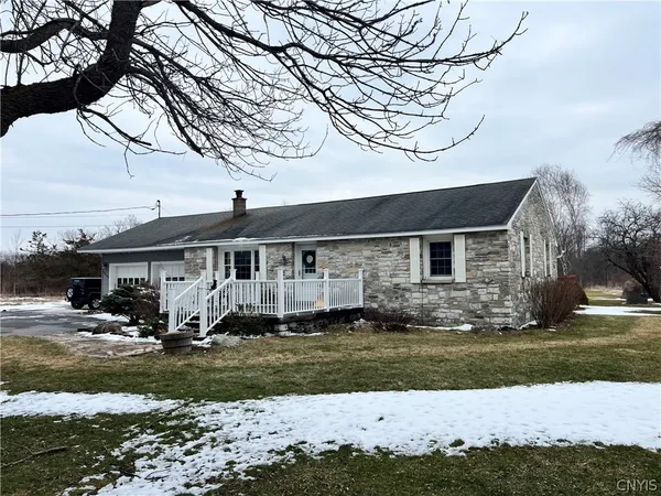 $289,000 | 13422 Sulphur Springs Road, Hounsfield, NY 13685