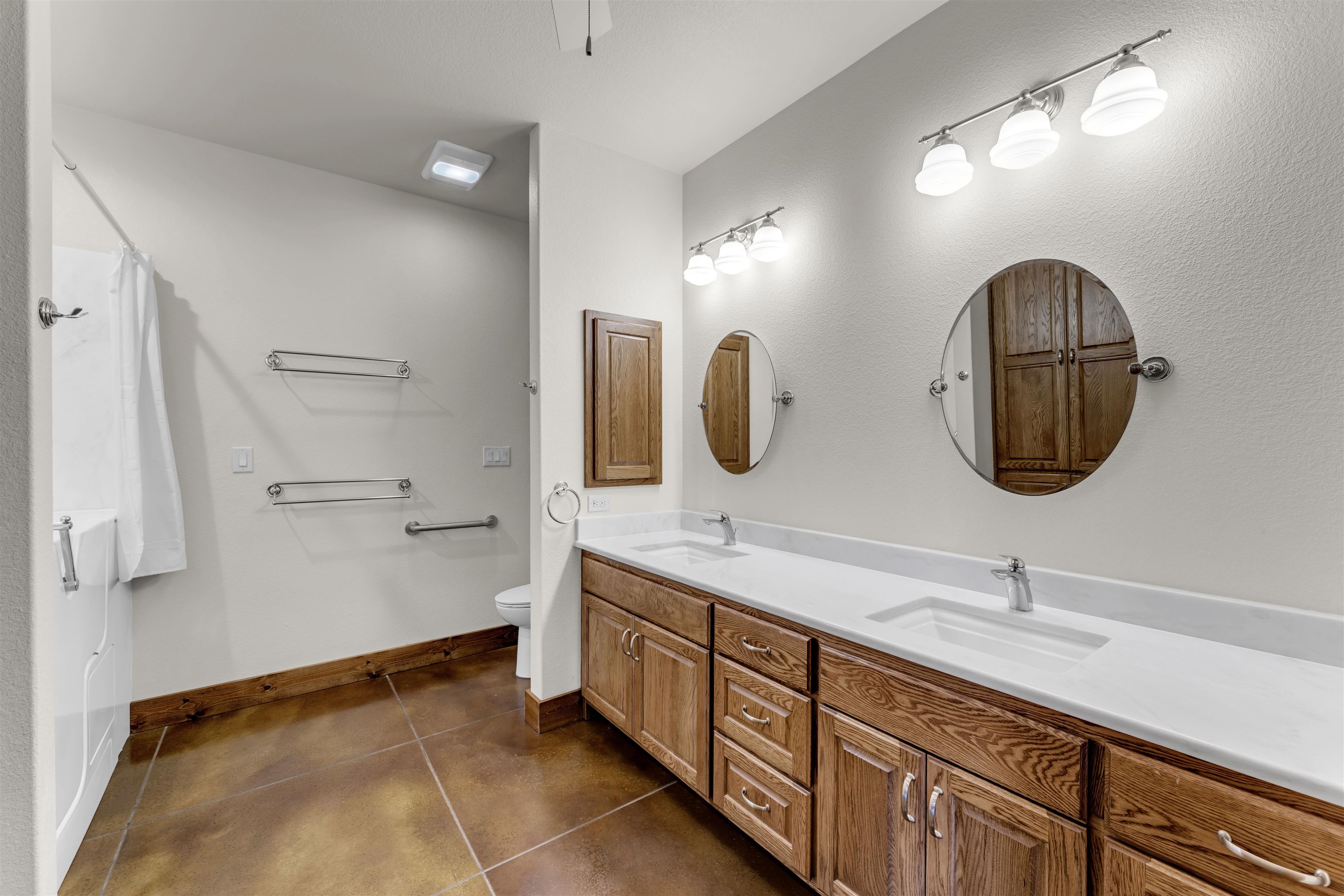 5020 County Road 252 Bertram, TX 78605 - Photo 25 of 45