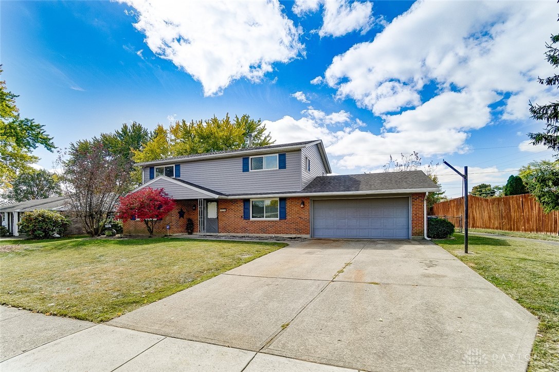 5576 Longford Road Dayton, OH 45424 - Photo 2 of 36