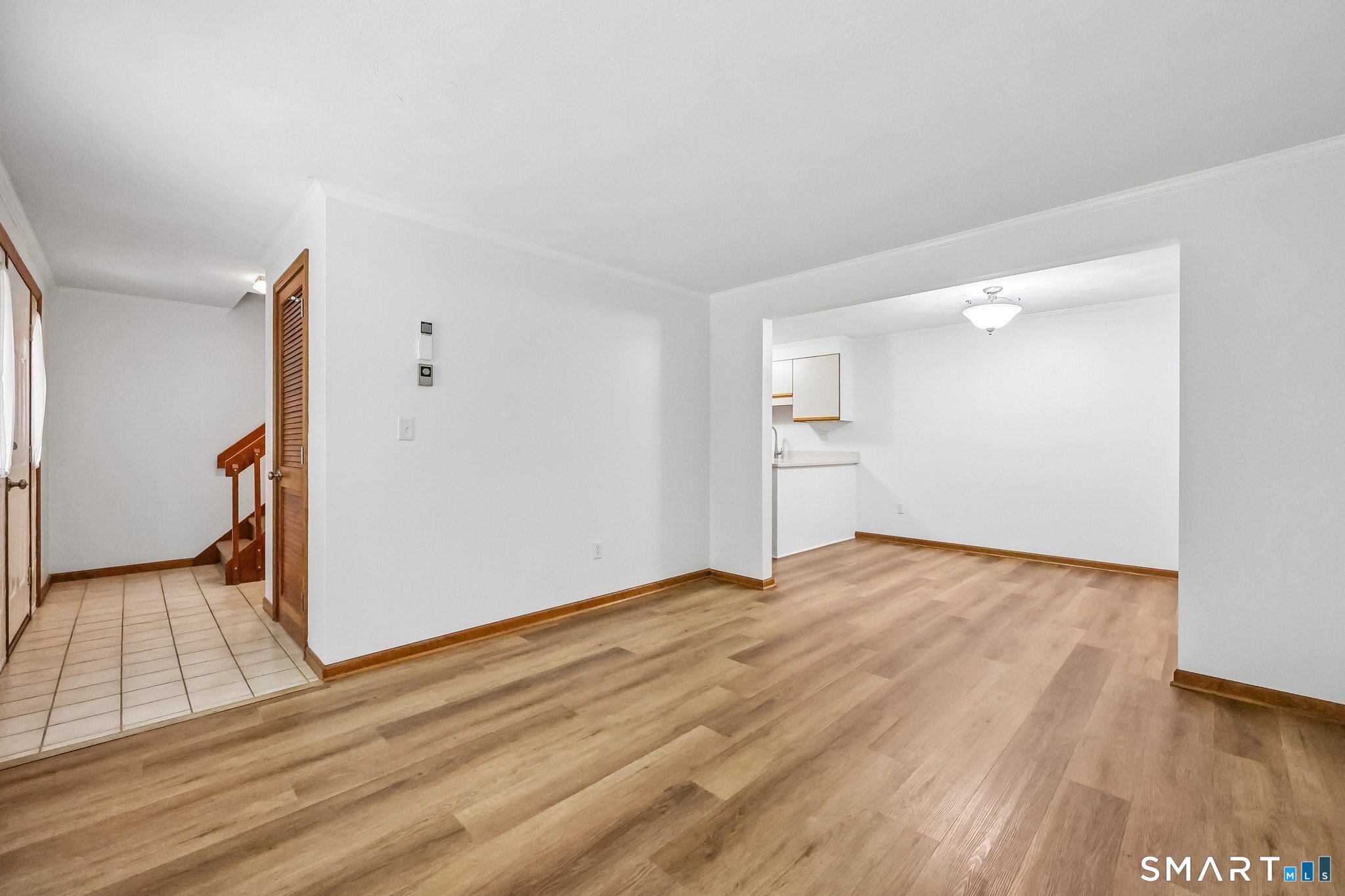 65 Old Route 79, Unit 5 Madison, CT 06443 - Photo 5 of 28 Attractive flooring and bright white walls