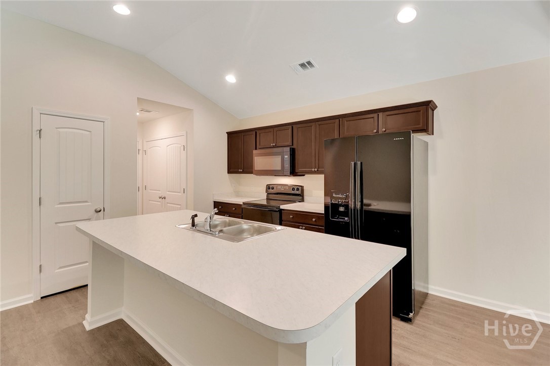 532 Cade Avenue Statesboro, GA 30458 - Photo 11 of 25