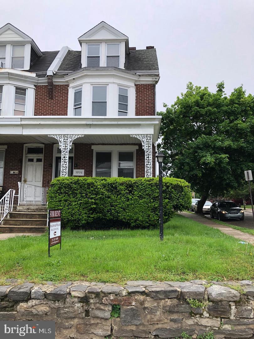 5936 Ridge Avenue, Unit 2 Philadelphia, PA 19128 - Photo 1 of 7