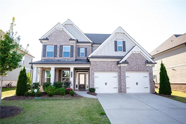 $798,900 | 3915 Dorchester Lane, Cumming, GA 30040