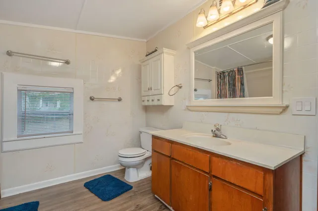 $1,500 | 346 Crescent Drive, DeFuniak Springs, FL 32435