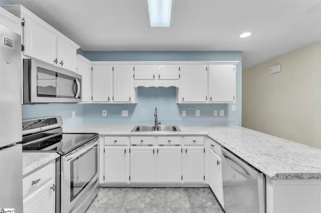 $282,900 | 107 Colonial Court, Pendleton, SC 29670