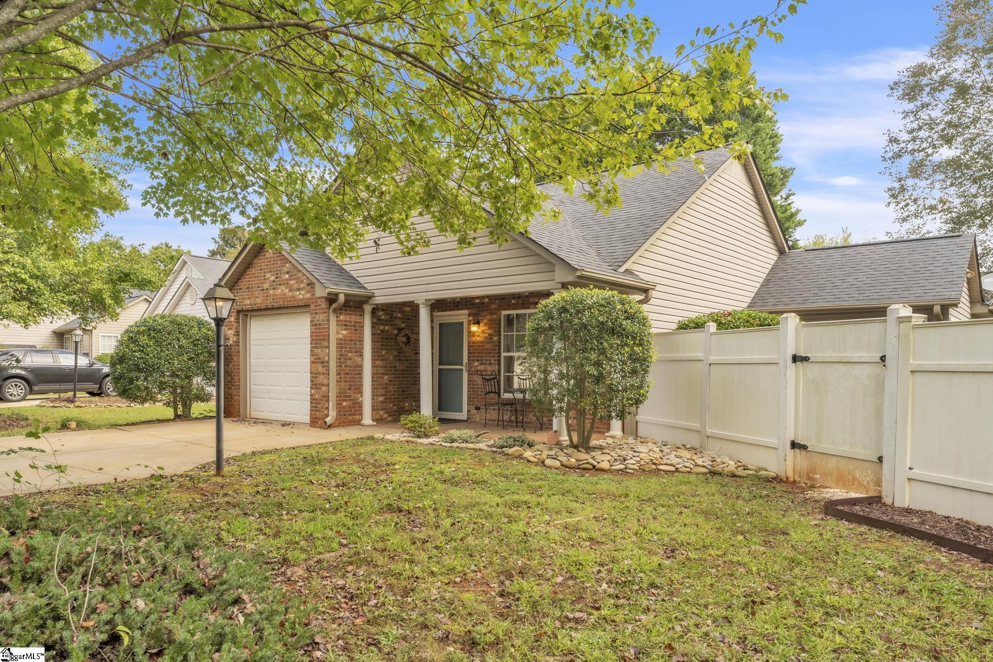107 Colonial Court Pendleton, SC 29670 - Photo 3 of 26