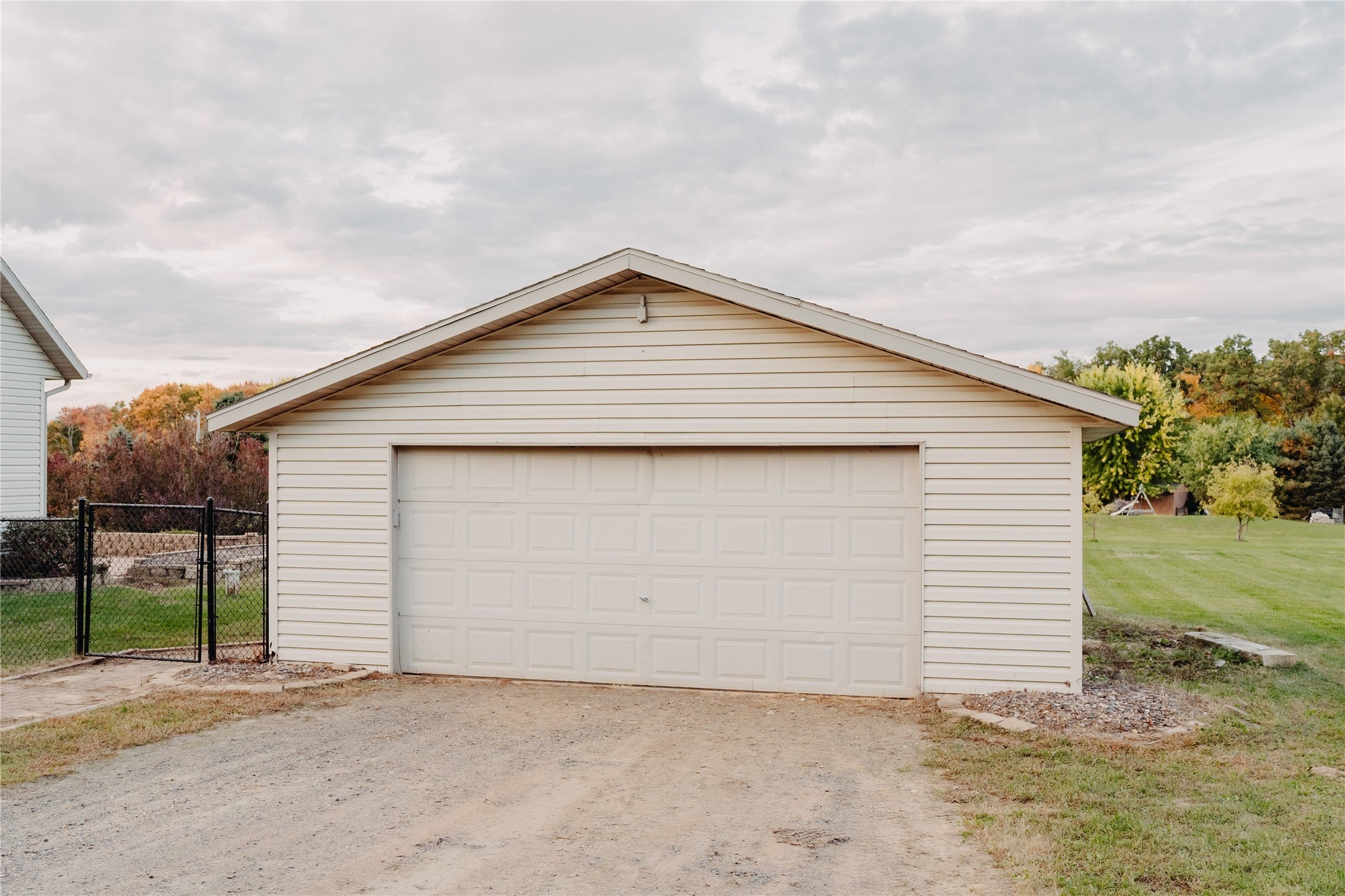 W14782 Crave Road Fairchild, WI 54741 - Photo 4 of 22 Gallery Image 4