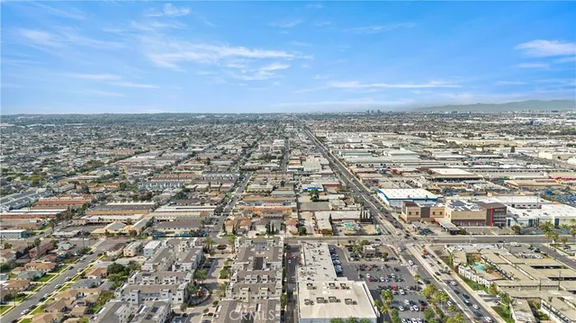 $850,000 | 14404 Kiwi Lane, Unit 6, Gardena, CA 90247