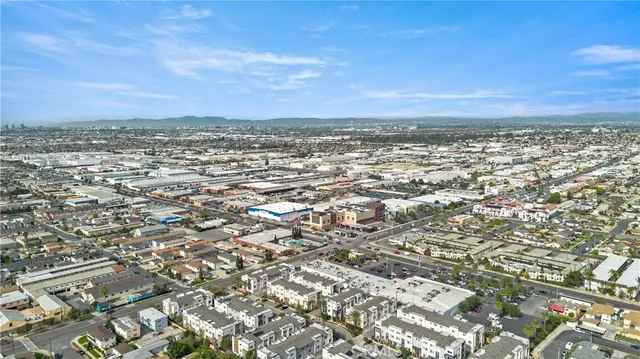 $850,000 | 14404 Kiwi Lane, Unit 6, Gardena, CA 90247