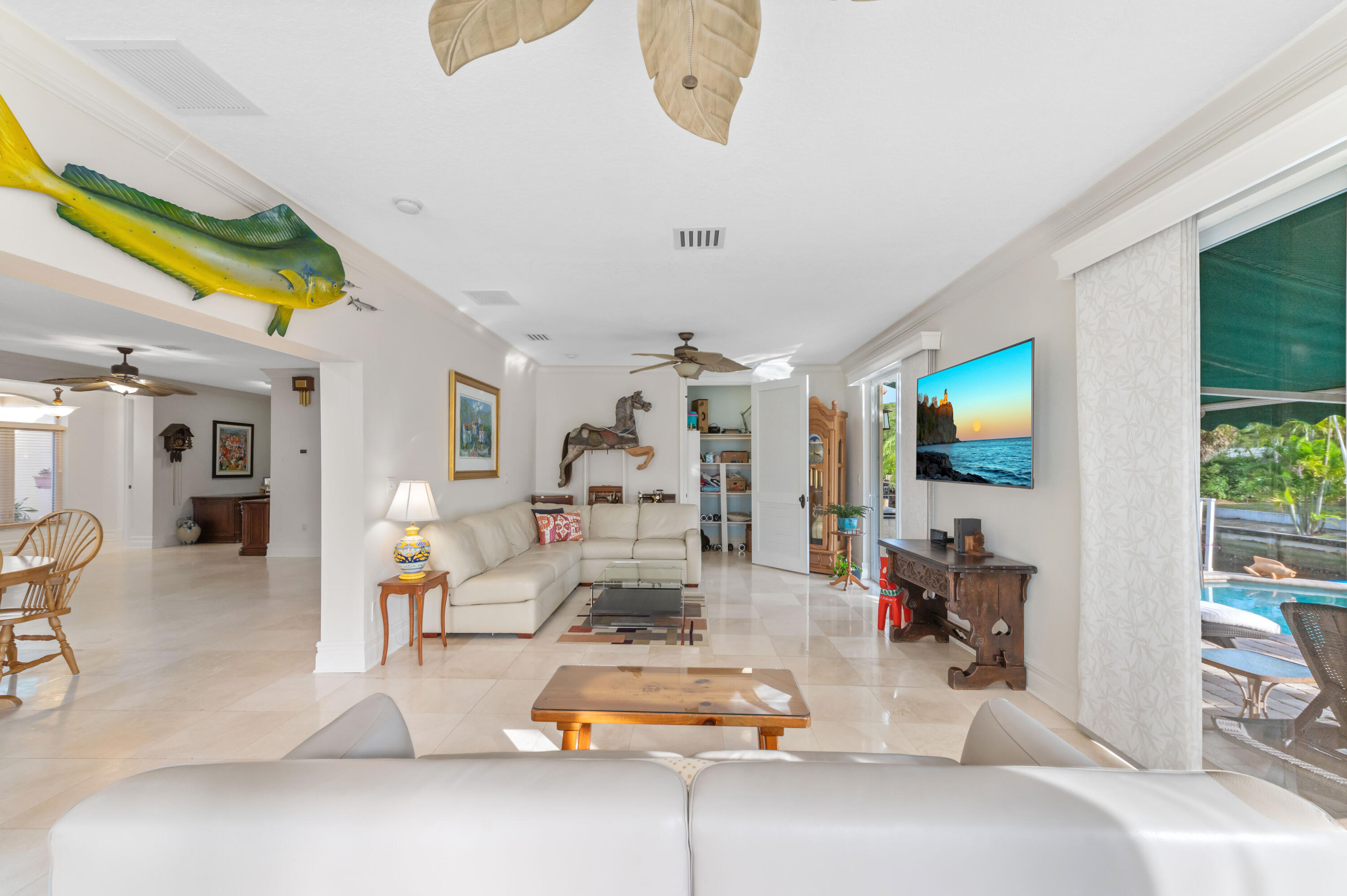 746 West Palmetto Park Road Boca Raton, FL 33486 - Photo 20 of 60 Living Room