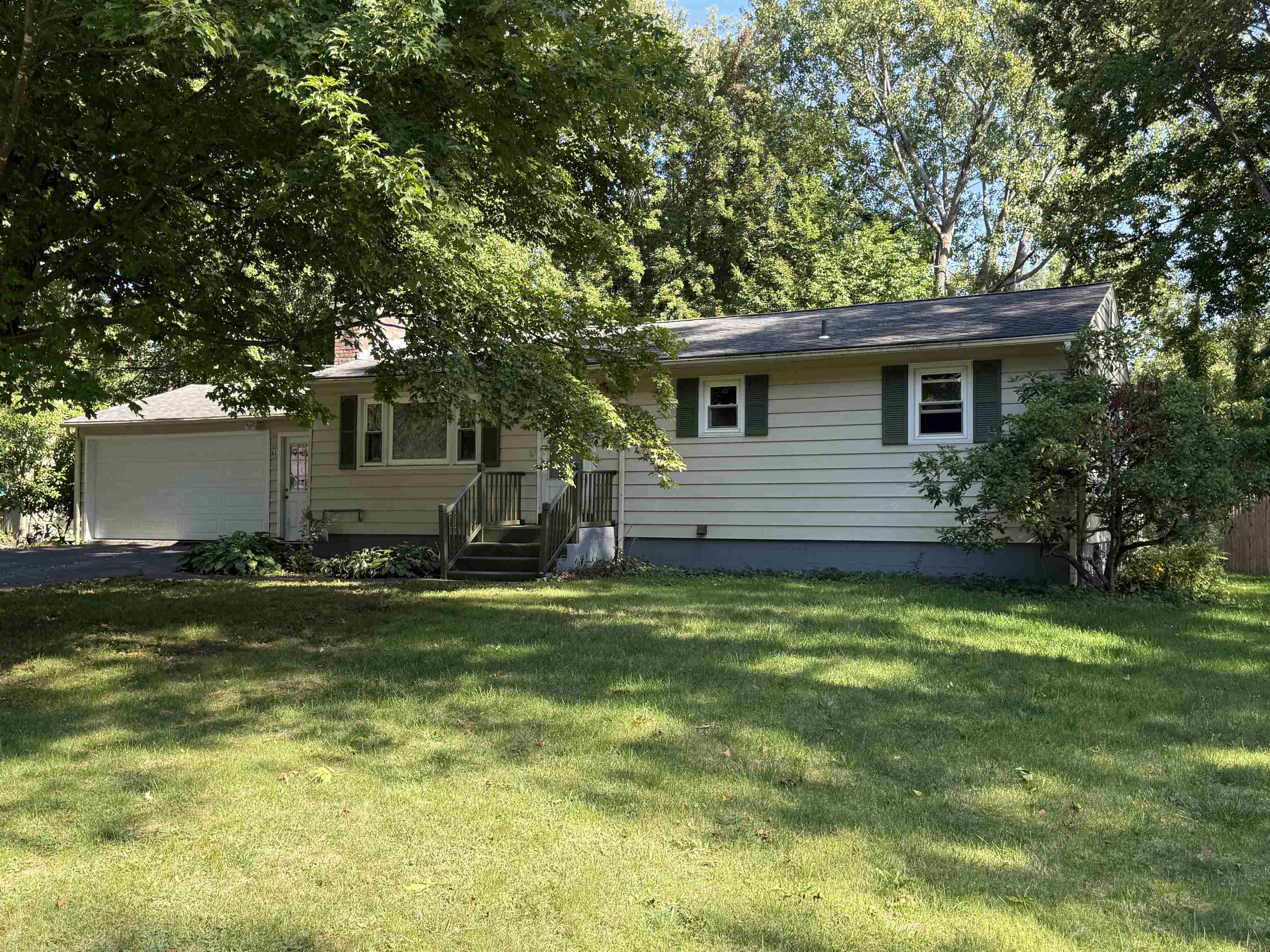 82 Sunset Drive Colchester, VT 05446 - Photo 2 of 15