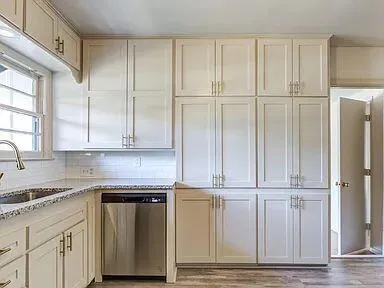 $1,550 | 2716 29th Street, Lubbock, TX 79410