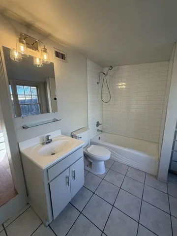 $1,550 | 2716 29th Street, Lubbock, TX 79410