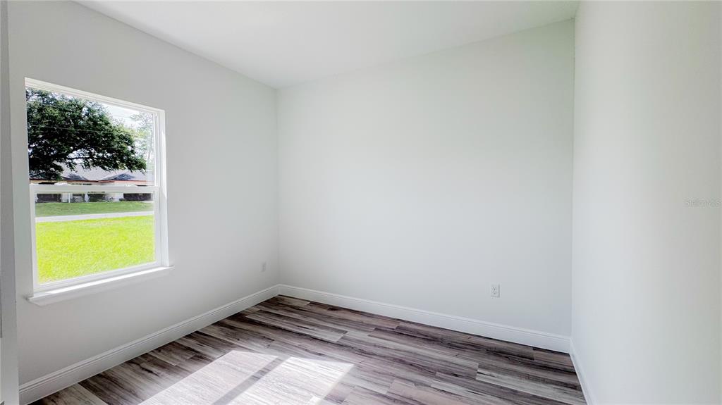 15625 Southwest 37th Circle Ocala, FL 34473 - Photo 12 of 27 a view of an empty room and a window