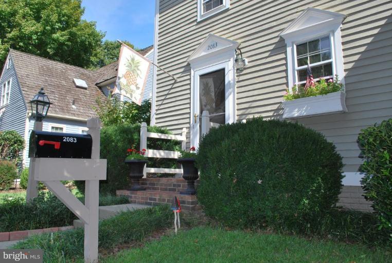 2083 Cobblestone Lane Reston, VA 20191 - Photo 26 of 30 Exterior #3