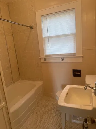 $900 | 736 South Houston Street, Aransas Pass, TX 78336