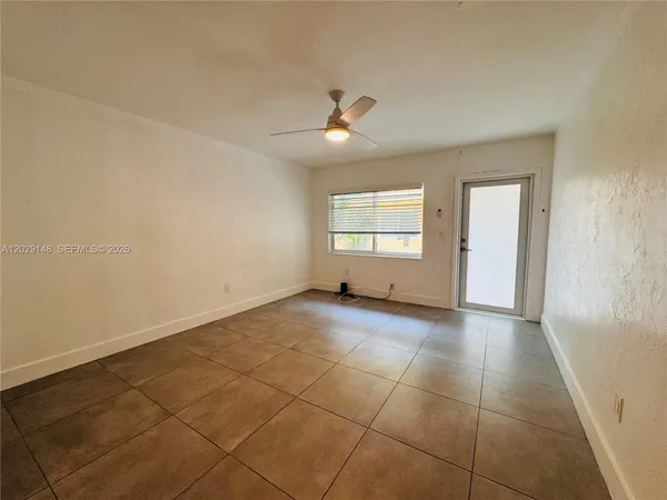$259,999 | 75 Washington Avenue, Unit 10, Miami Beach, FL 33139