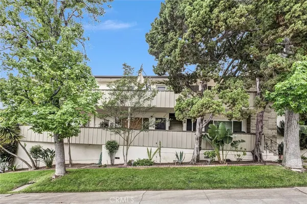 $650,000 | 305 Raymondale Drive, Unit L, South Pasadena, CA 91030