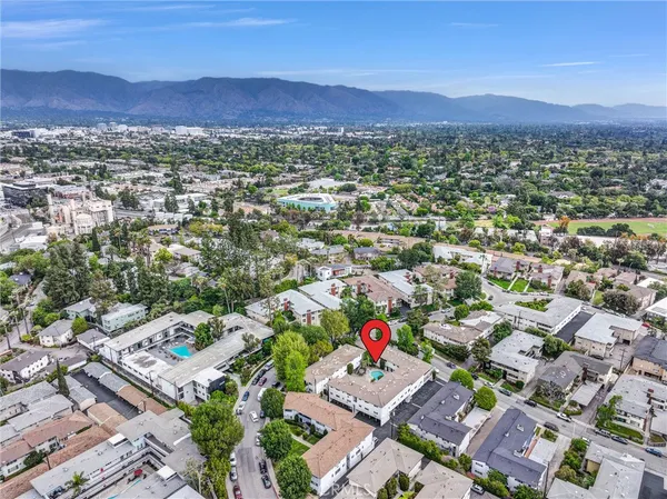 $650,000 | 305 Raymondale Drive, Unit L, South Pasadena, CA 91030