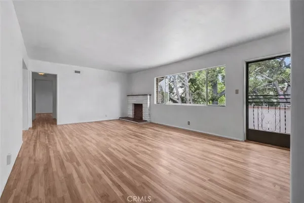 $650,000 | 305 Raymondale Drive, Unit L, South Pasadena, CA 91030