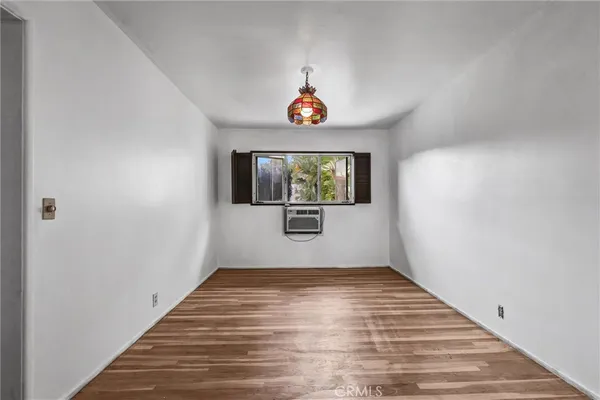 $650,000 | 305 Raymondale Drive, Unit L, South Pasadena, CA 91030