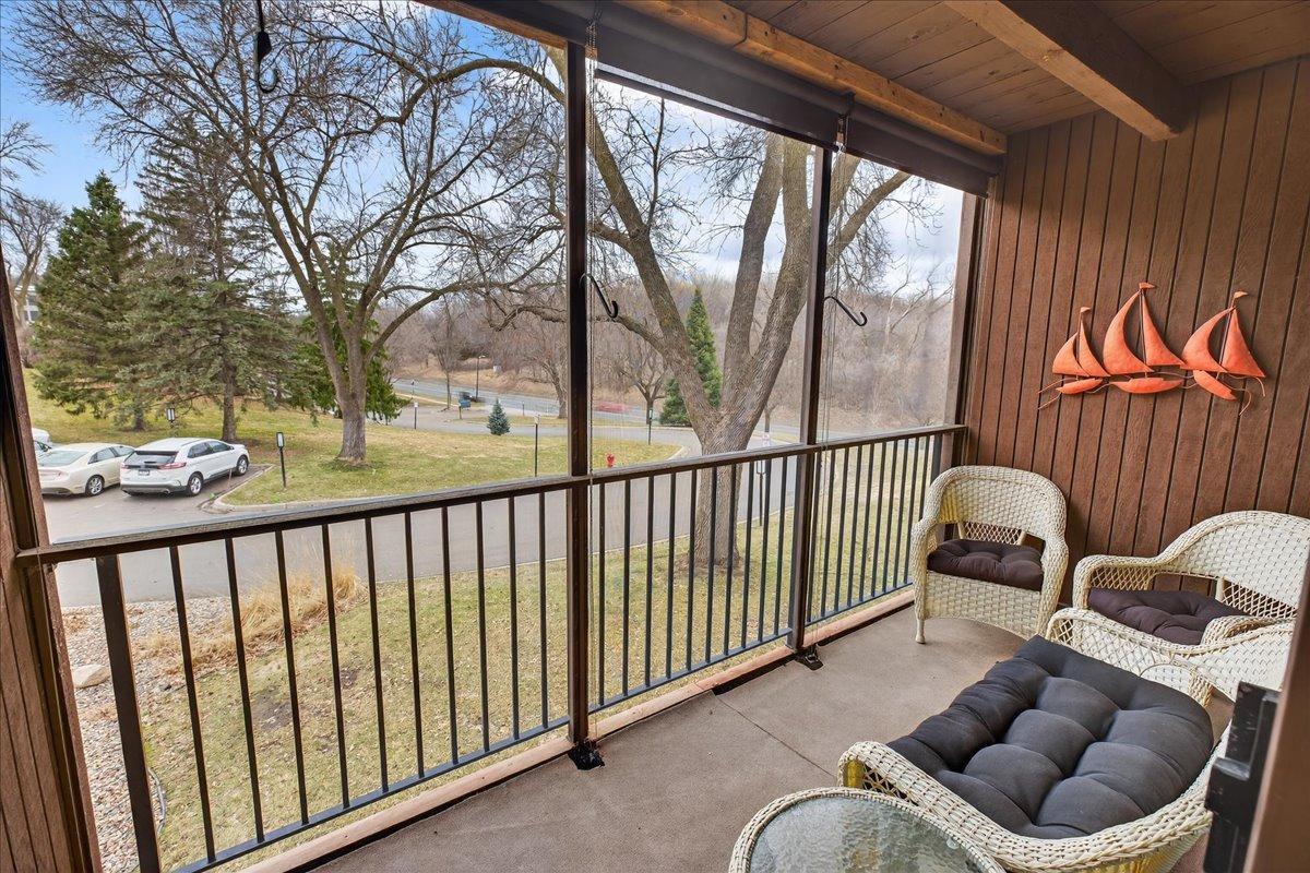 9550 Collegeview Road, Unit 218 Bloomington, MN 55437 - Photo 22 of 44