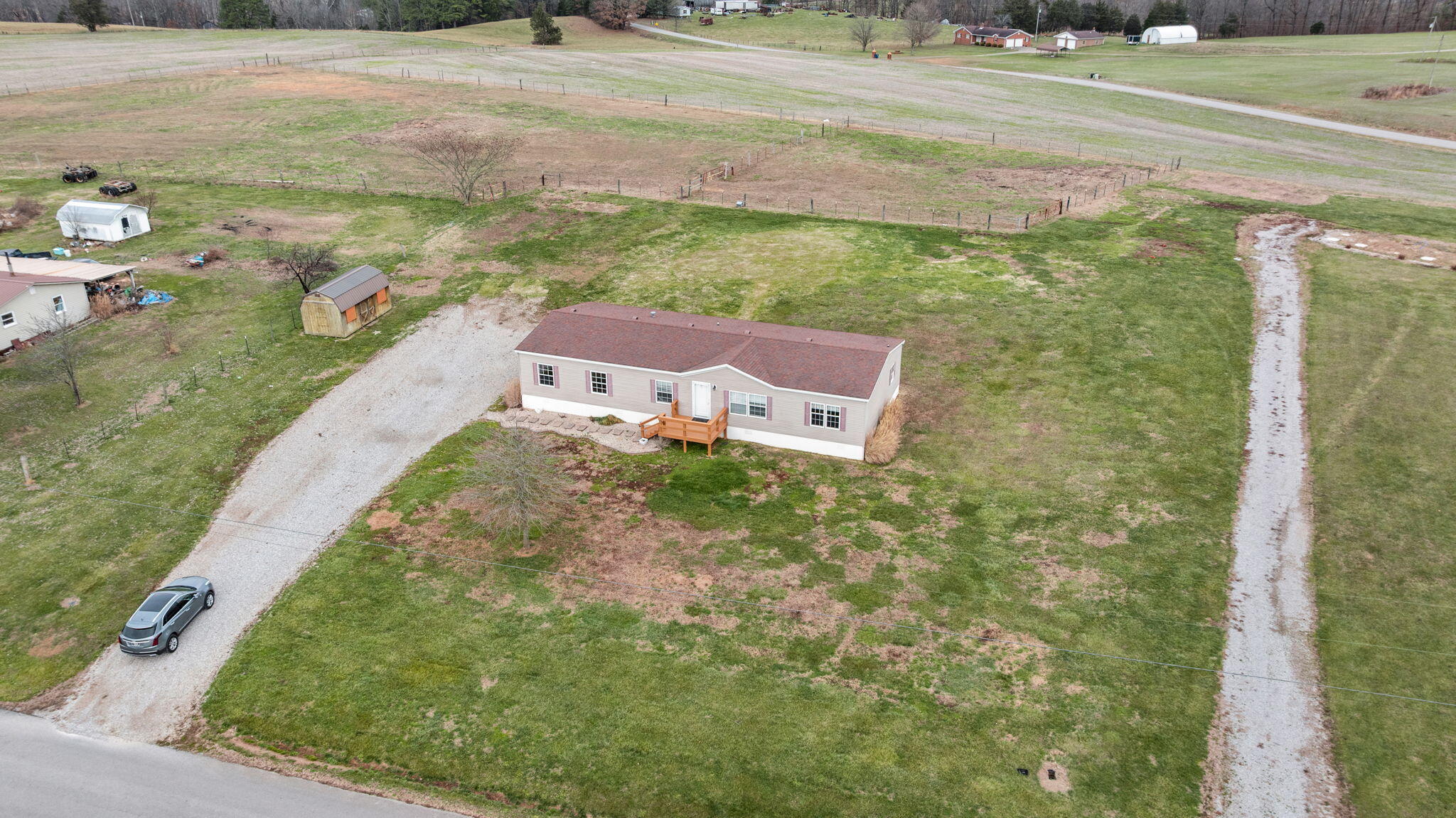 2218 Floyd Switch Road Eubank, KY 42567 - Photo 55 of 104 37-web-or-mls-DJI_20251229154125_0156_D