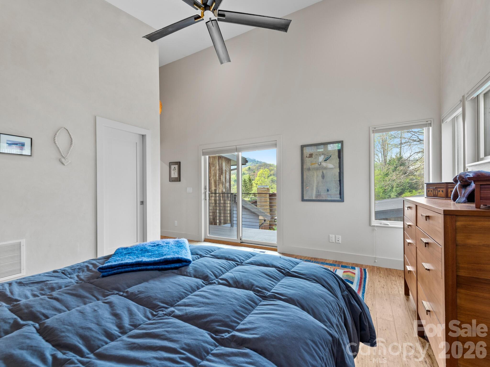 46 Pinecroft Road Asheville, NC 28804 - Photo 32 of 48