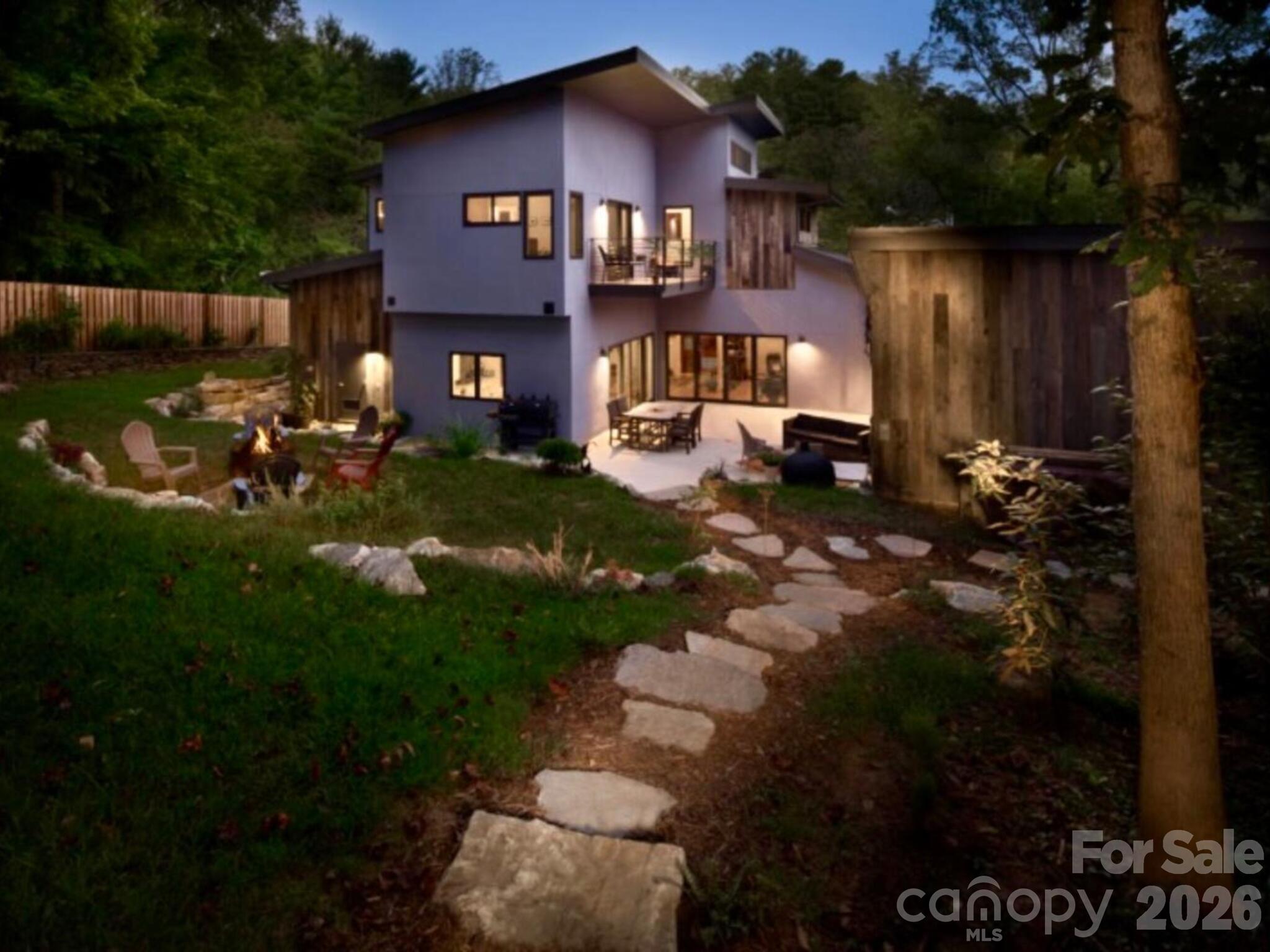 46 Pinecroft Road Asheville, NC 28804 - Photo 4 of 48